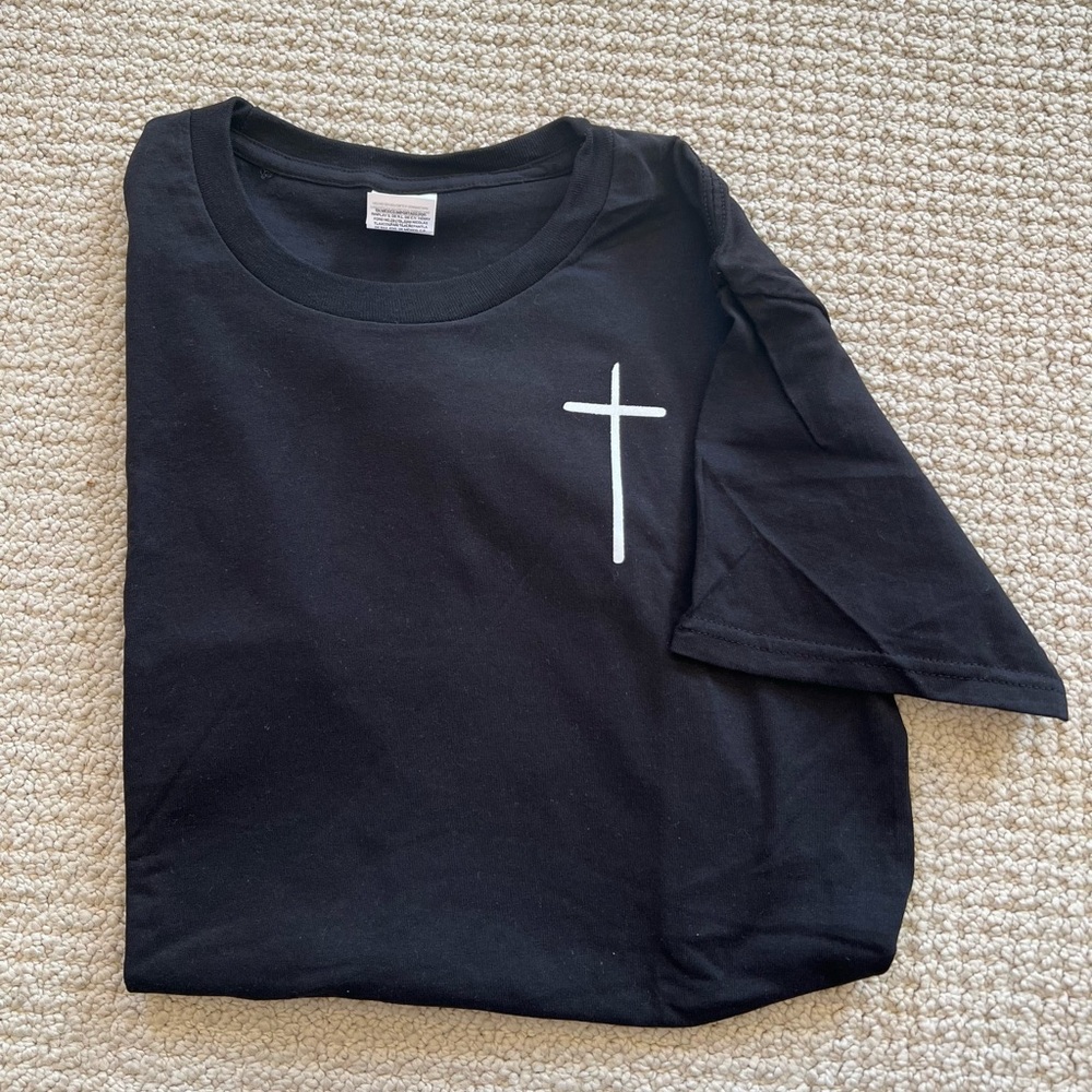 Jesus Has My Back Tee